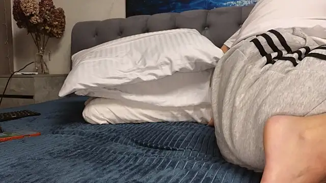 Strip-Lady online show from 03-19-26, 02:21