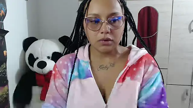 SWEETT CORY online show from 04-11-26, 03:00