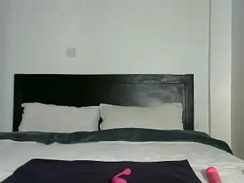 Snapshot of sexymelisah chatting on 02-13-25, 08:27 sexymelisah online show from 02-13-25, 08:27