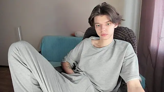 Snapshot of Liam_sexy1 chatting on 03-07-25, 02:01 Liam sexy1 online show from 03-07-25, 02:01
