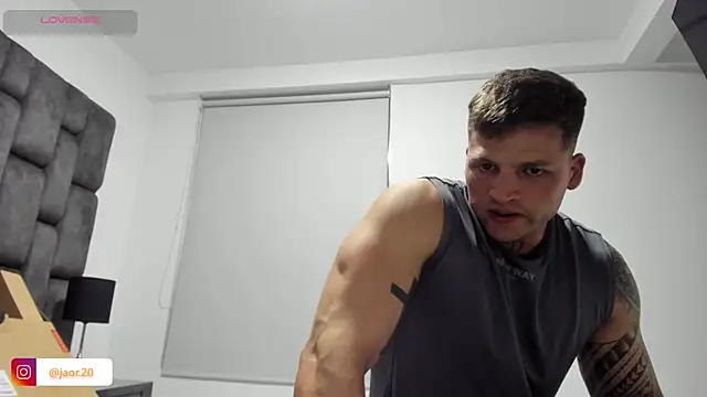 Snapshot of Jaor_owens20 chatting on 11-11-25, 01:49 Jaor owens20 online show from 11-11-25, 01:49