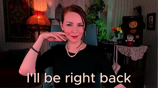 VandaRossi online show from 11-23-25, 05:18