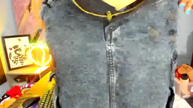 Mulan sexy01 online show from 04-25-26, 08:06