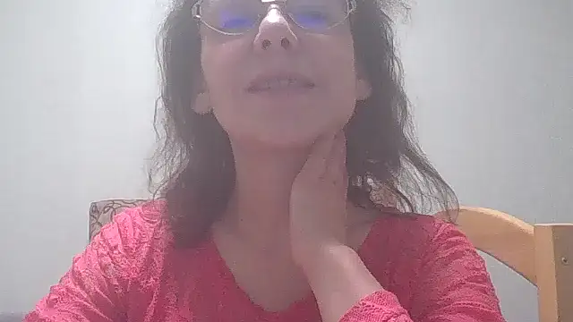 HollyJewel online show from 12-19-24, 04:46