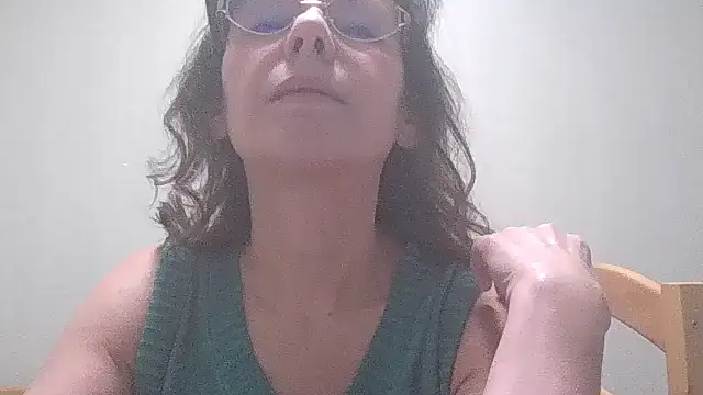 HollyJewel online show from 02-27-25, 08:53