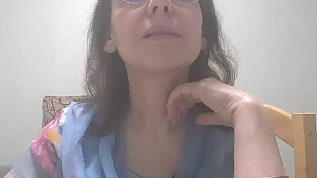 HollyJewel online show from 03-05-25, 08:53