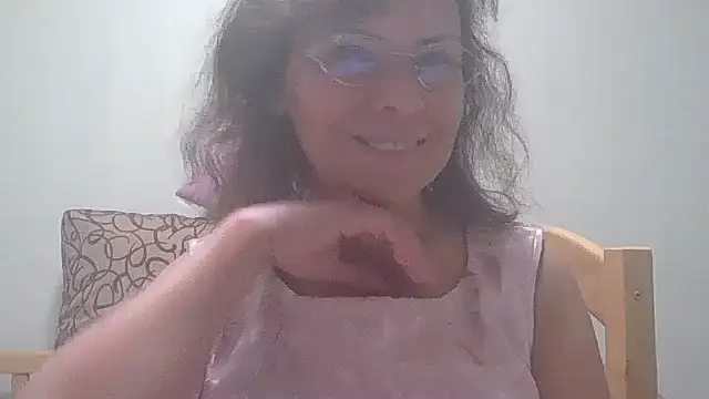 HollyJewel online show from 09-17-25, 04:08