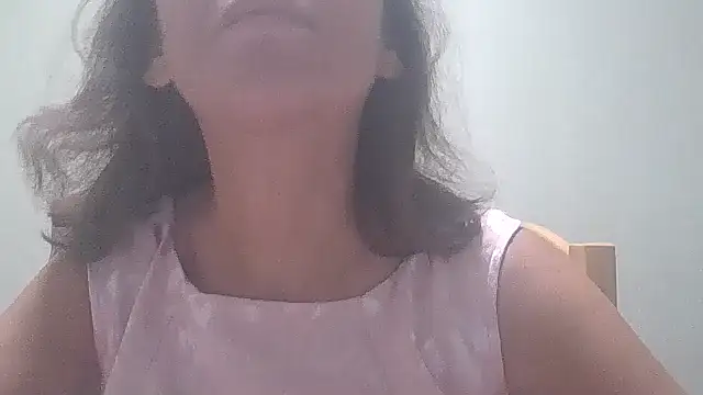 HollyJewel online show from 09-18-25, 04:42