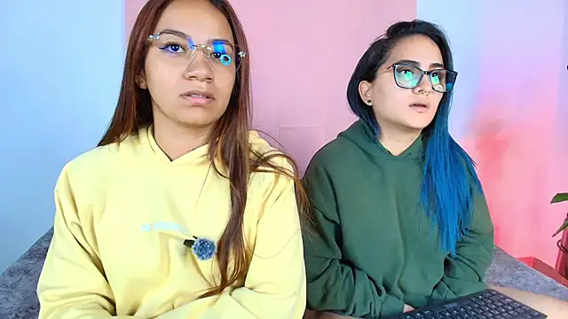 Jules n Gia online show from 09-30-25, 10:26