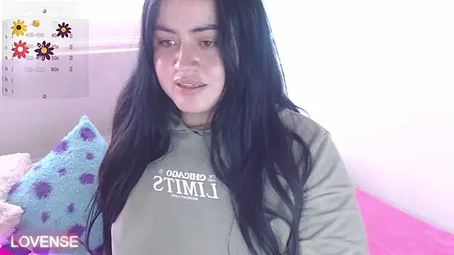 PamelaDoouce online show from 12-11-24, 12:12