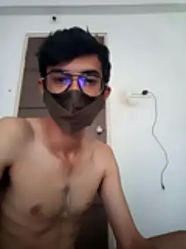 Snapshot of vamphunt130 chatting on 11-08-25, 07:19 vamphunt130 online show from 11-08-25, 07:19