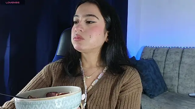 ZaraDames  online show from 04-24-26, 02:47