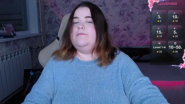 Estelle Hicks online show from 10-23-25, 06:17