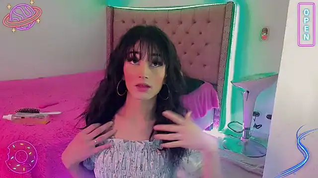 LittleEmmaa online show from 12-30-24, 04:08