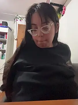 Snapshot of indiegirl666 chatting on 02-23-26, 02:53 indiegirl666 online show from 02-23-26, 02:53