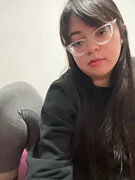 Snapshot of indiegirl666 chatting on 02-26-26, 03:27 indiegirl666 online show from 02-26-26, 03:27