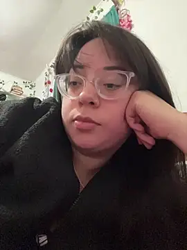 Snapshot of indiegirl666 chatting on 03-15-26, 04:07 indiegirl666 online show from 03-15-26, 04:07