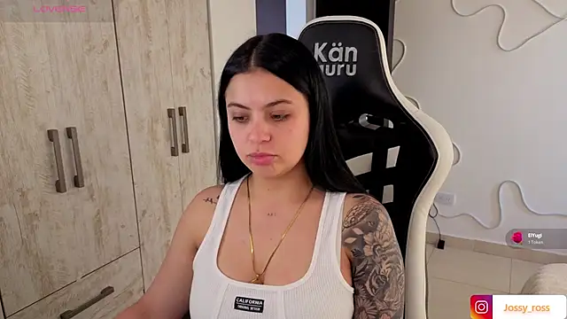 Victoryyy  online show from 02-18-26, 07:43