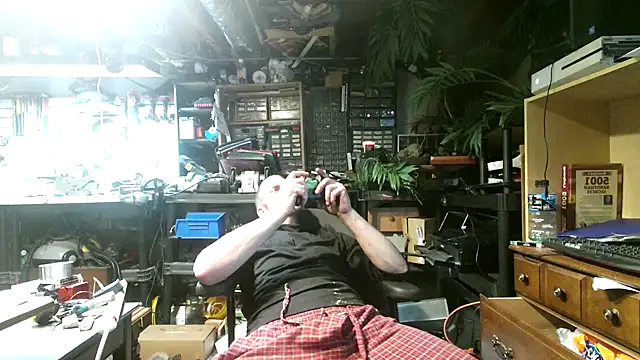 mrwinsalot88 online show from 11-02-25, 05:04