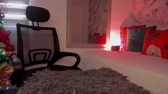 Bella desi  online show from 12-17-25, 12:11