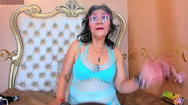 Snapshot of Celeste_Baker_ chatting on 01-21-25, 06:02 Celeste Baker online show from 01-21-25, 06:02