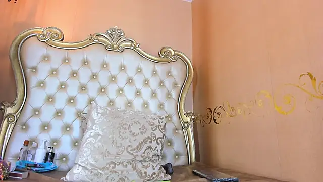 Snapshot of Celeste_Baker_ chatting on 12-02-25, 12:10 Celeste Baker online show from 12-02-25, 12:10