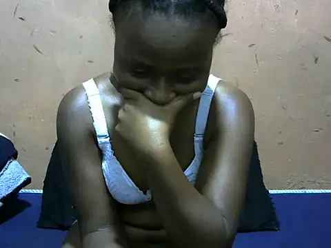 Snapshot of sexy-rosie chatting on 10-05-25, 07:45 sexy-rosie online show from 10-05-25, 07:45