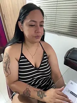 Snapshot of marta201_alfaro chatting on 02-01-25, 12:47 marta201 alfaro online show from 02-01-25, 12:47