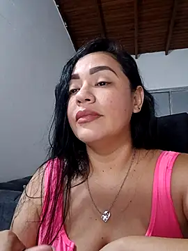 Snapshot of marta201_alfaro chatting on 10-30-25, 10:16 marta201 alfaro online show from 10-30-25, 10:16