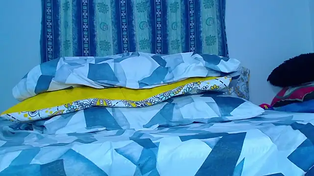 cristinapuerta- online show from 12-18-25, 09:32