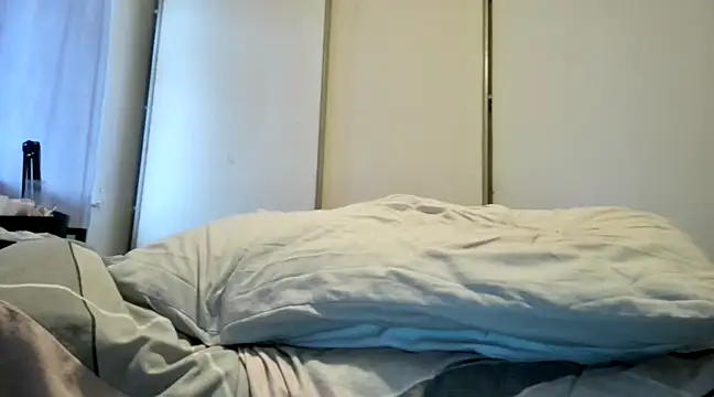 Bustycurves online show from 12-17-24, 01:49