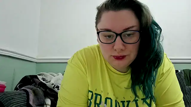 Bustycurves online show from 03-19-25, 12:34