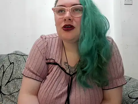 Bustycurves online show from 04-29-26, 01:32