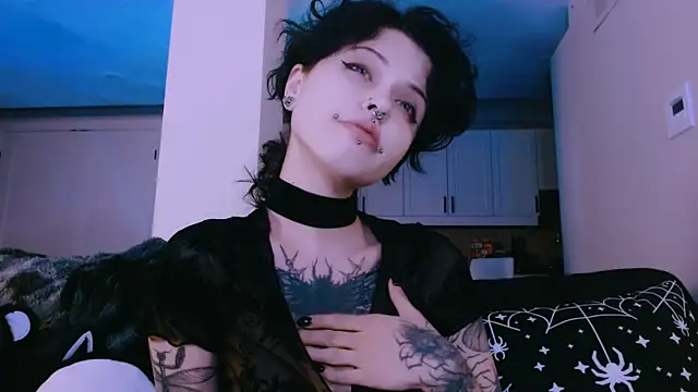 NaughtyLittleFox online show from 04-10-26, 07:02