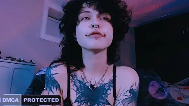 NaughtyLittleFox online show from 05-22-26, 05:25