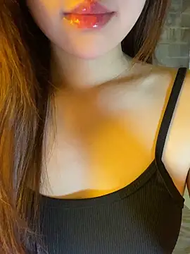 minmin2kk5 online show from 04-11-26, 07:45