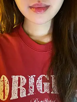 minmin2kk5 online show from 04-23-26, 03:14