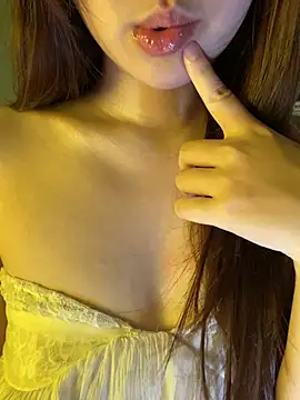 minmin2kk5 online show from 05-21-26, 04:14