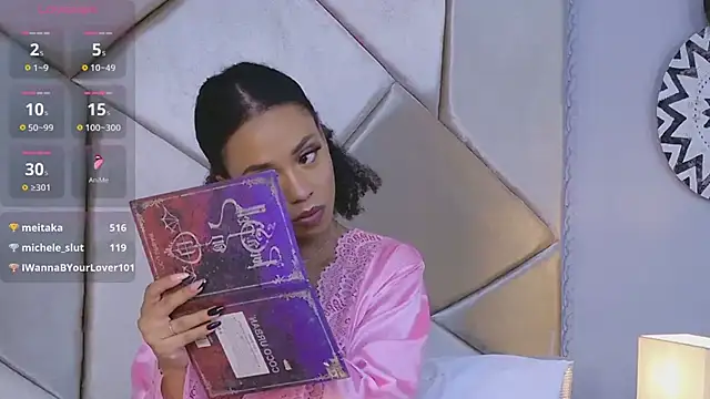 Nahomi King online show from 01-11-25, 07:27