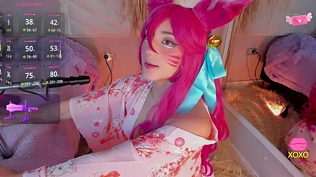 Snapshot of miia__baker chatting on 11-14-25, 12:26 miia baker online show from 11-14-25, 12:26