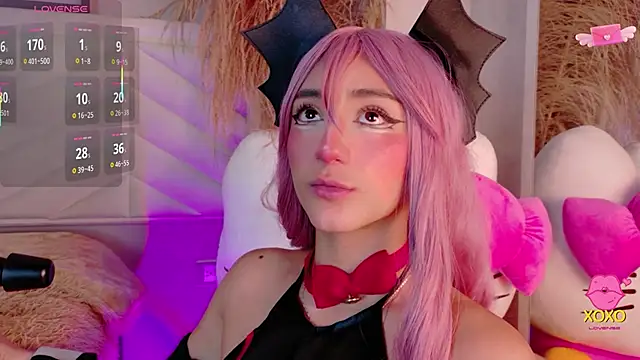 Snapshot of miia__baker chatting on 12-16-25, 12:21 miia baker online show from 12-16-25, 12:21