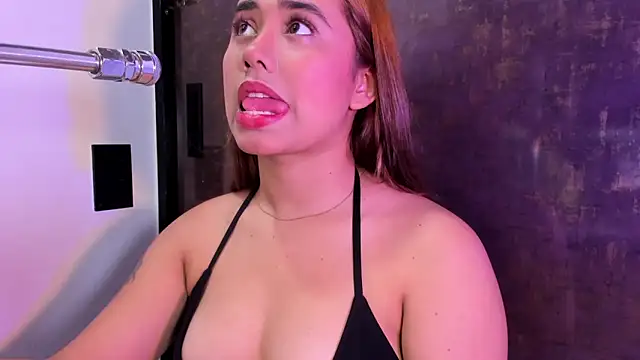 issie cute online show from 04-02-26, 07:33