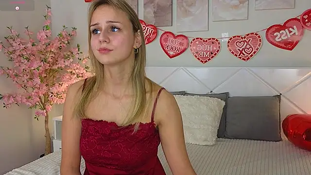 Snapshot of Wendy_D0ll chatting on 02-16-25, 03:15 Wendy D0ll online show from 02-16-25, 03:15