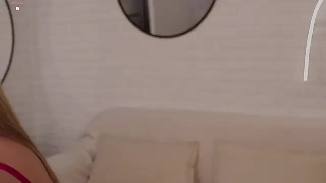 Snapshot of Wendy_D0ll chatting on 09-16-25, 09:27 Wendy D0ll online show from 09-16-25, 09:27