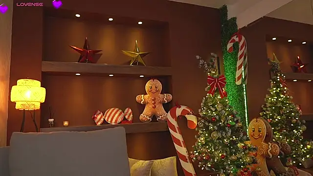 JustinneJade online show from 12-19-25, 05:25