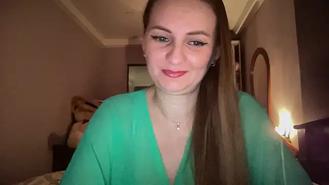 Snapshot of Viola_sweet chatting on 06-07-26, 06:55 Viola sweet online show from 06-07-26, 06:55
