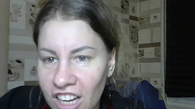 TherestlessKitty online show from 12-21-25, 10:17