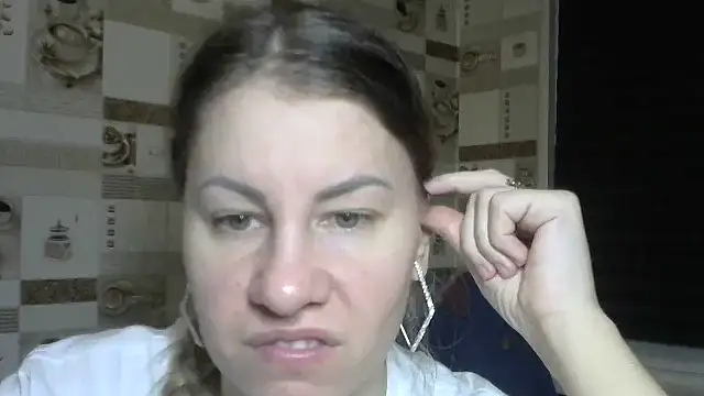 TherestlessKitty online show from 01-10-26, 10:25