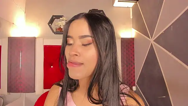 Karoll014 online show from 04-13-26, 12:32