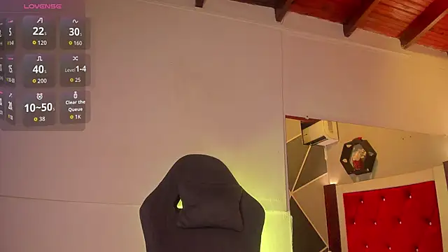 Karoll014 online show from 07-16-26, 04:35